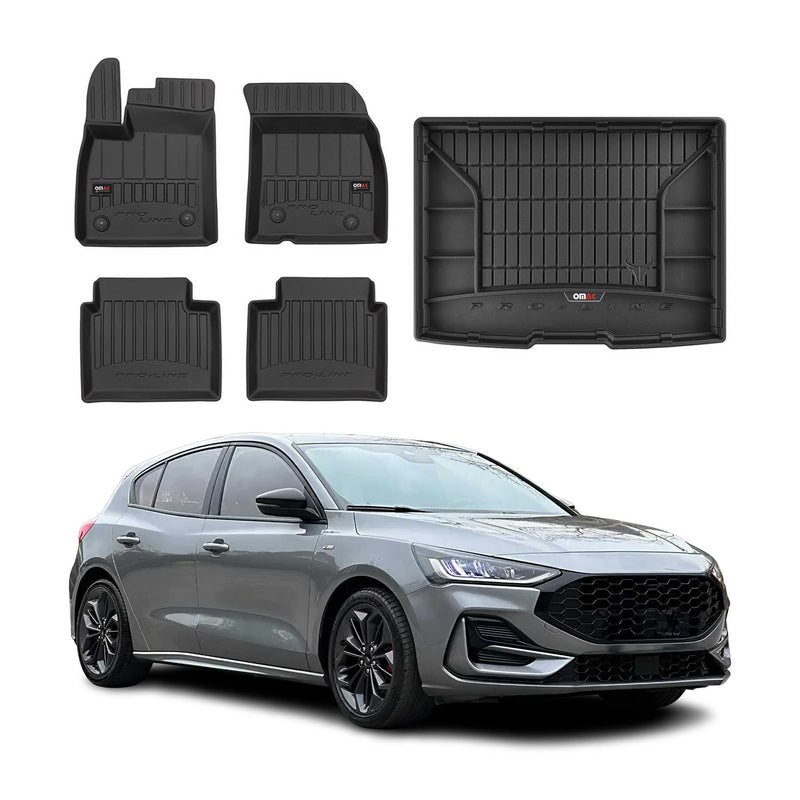 Set di tappetini e vaschetta per bagagliaio OMAC per Ford Focus mk4 2019-2025 5 porte, neri