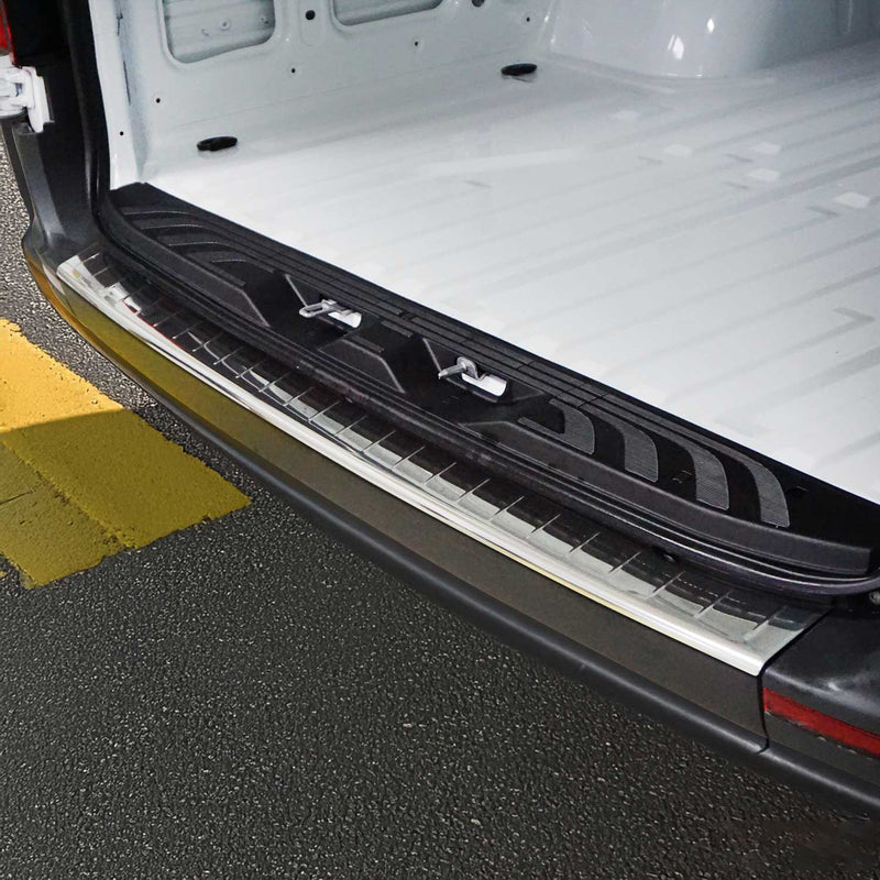 Protezione soglia di carico per Mercedes Sprinter W907 W910 2018-2025 in acciaio inox cromato