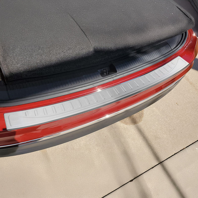 Protezione soglia di carico per VW Tiguan II / Allspace 2016-2025 in acciaio inox spazzolato opaco