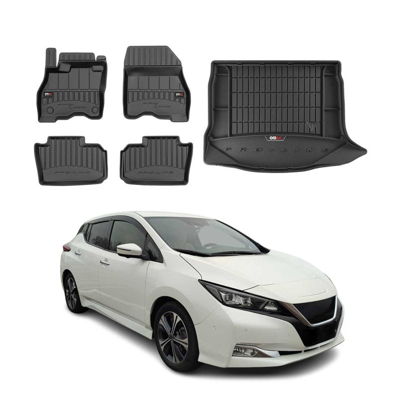 Set di tappetini e vaschetta per bagagliaio OMAC per Nissan Leaf 2017-2025 in gomma nera, 5 pezzi