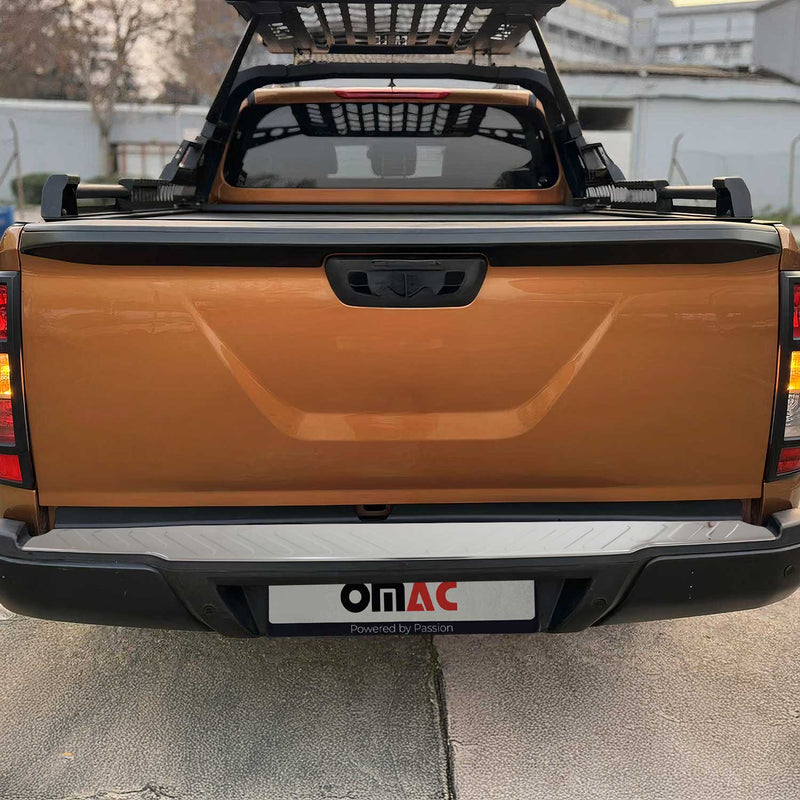 Protezione paraurti per soglia di carico per Nissan Navara 2016-2025 in acciaio inox argento