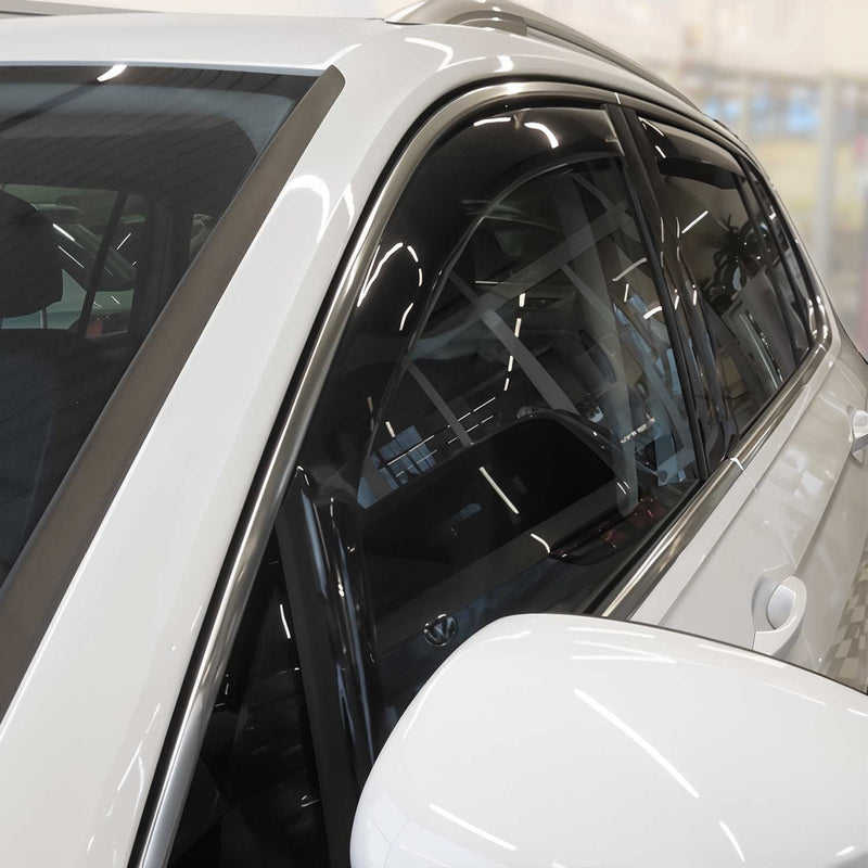 Deflettore antivento e antipioggia per VW Tiguan AD 2016-2023 acrilico scuro 4 pezzi