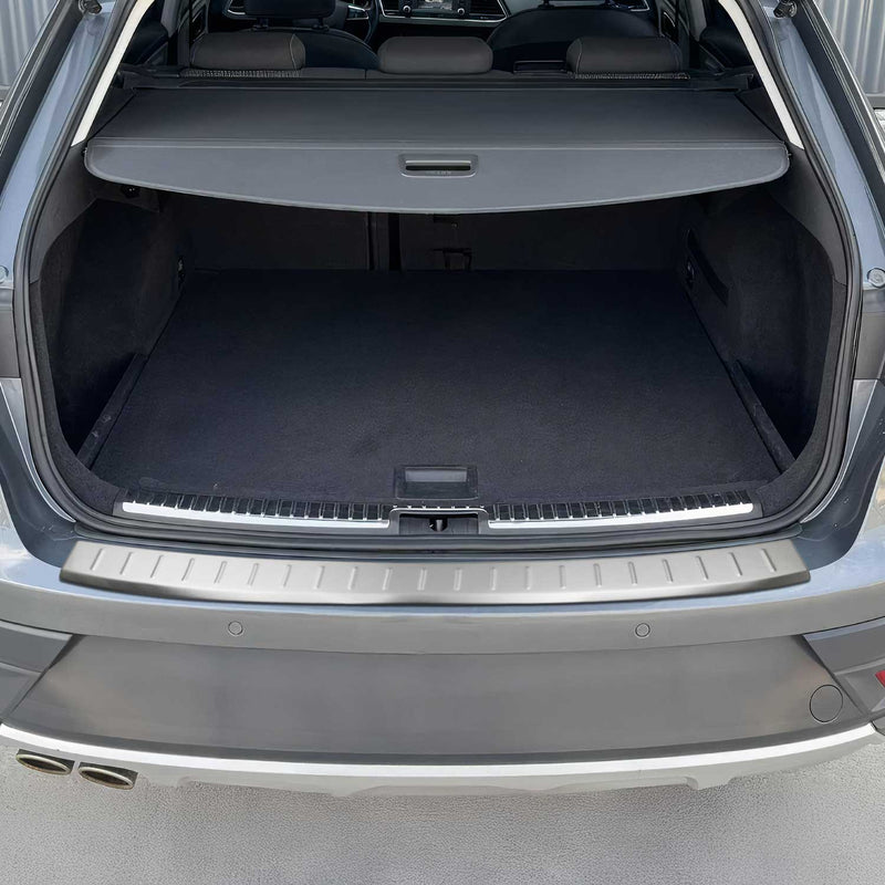 Protezione paraurti per soglia di carico per Seat Leon 2014-2020 in acciaio inox spazzolato