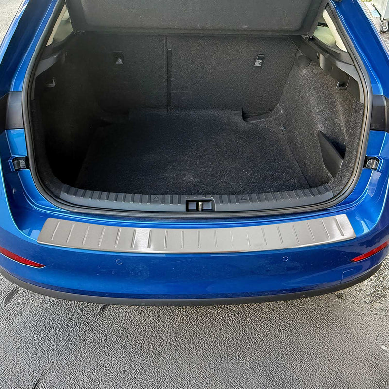 Protezione soglia di carico per Skoda Scala 2019-2025 in acciaio inox cromato spazzolato