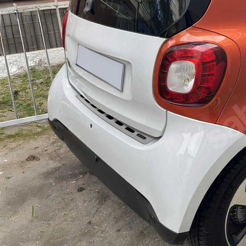 Protezione paraurti per soglia di carico per Smart ForTwo 2015-2025 in acciaio inox argento