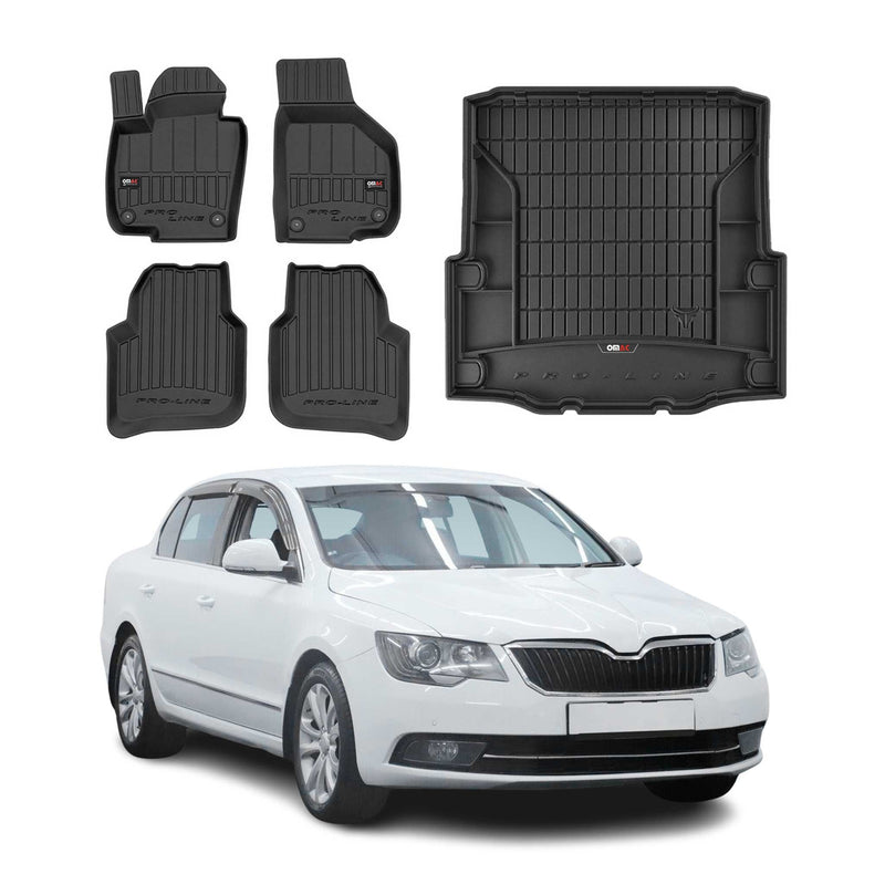 Set di tappetini e vaschetta per bagagliaio OMAC per Skoda Superb 2008-2015 in gomma nera, 5 pezzi