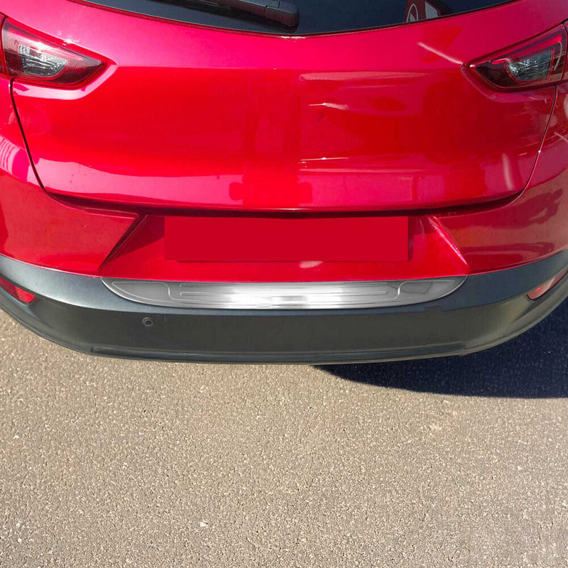 Protezione paraurti per soglia di carico per Mazda CX-3 2015-2025 in acciaio inox argento