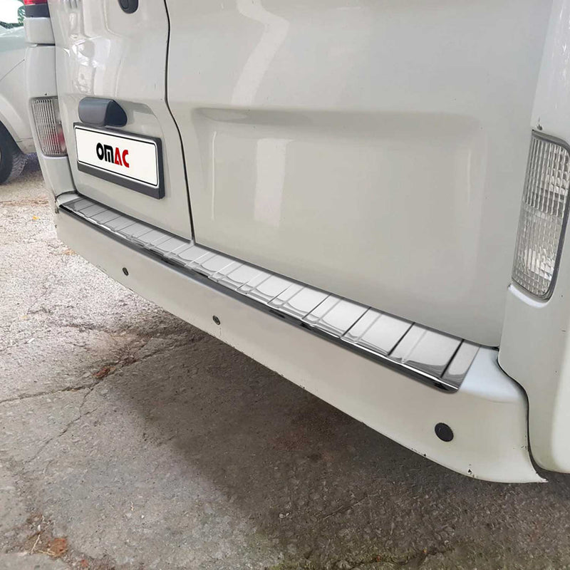 Protezione paraurti per soglia di carico per Renault Trafic 2014-2024 in acciaio inox argento
