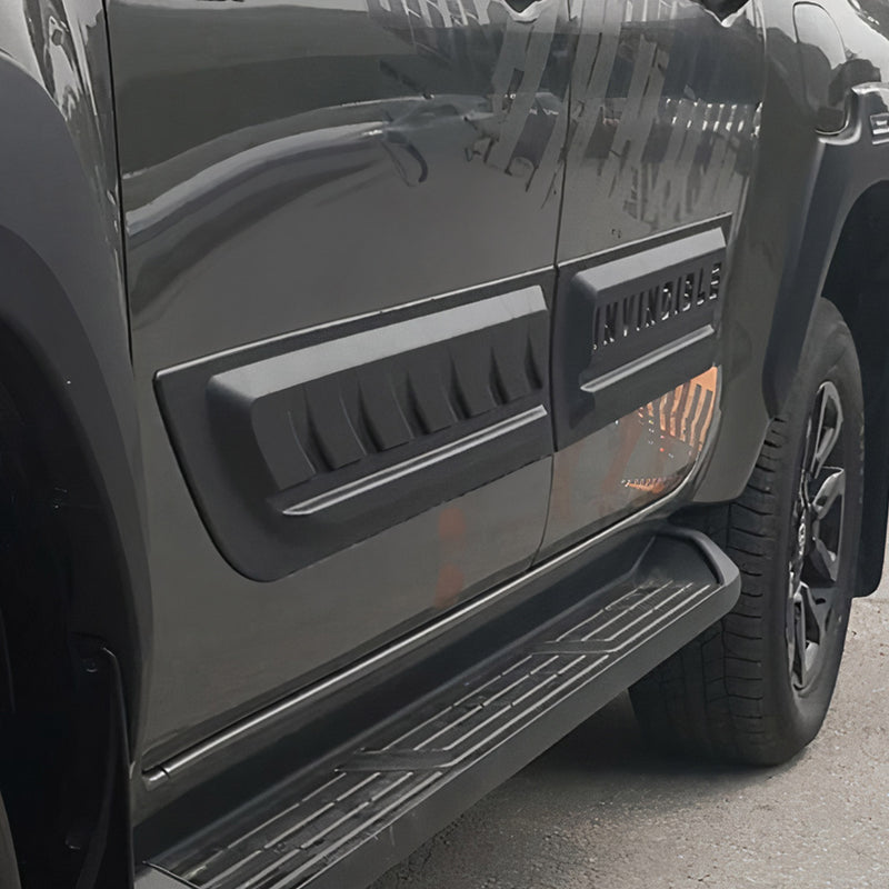 Türschutzleisten Seitenschutz für Toyota Hilux 2015-2025 ABS Schwarz 4tlg